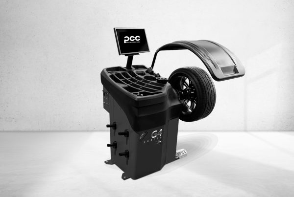 maquina equilibra rodas especial para oficins de pneus